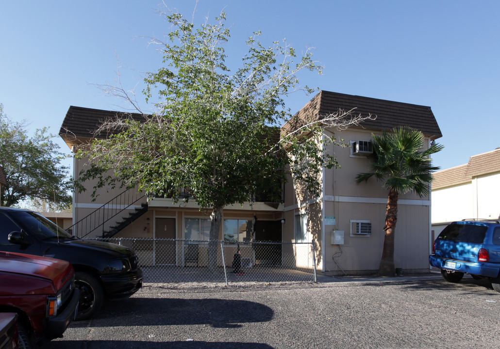 Eastminster Apartments in Henderson, NV - Foto de edificio