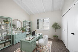 210 Via Ithaca in Newport Beach, CA - Building Photo - Building Photo