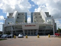 Nuvo Suites in Miami, FL - Building Photo - Building Photo