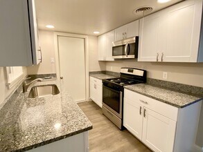 1102 Cerro Alto Dr in San Antonio, TX - Building Photo - Building Photo