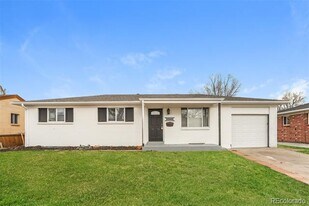 12345 E 55th Ave in Denver, CO - Building Photo