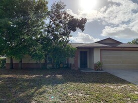 609 Croton Rd in Melbourne, FL - Building Photo