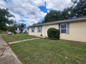 1528-1530 S 18th St in Terre Haute, IN - Building Photo - Building Photo