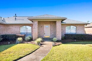 578 Batten Blvd in Pensacola, FL - Building Photo