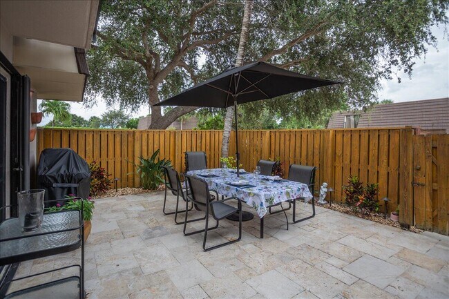 property at 1203 12th Ct