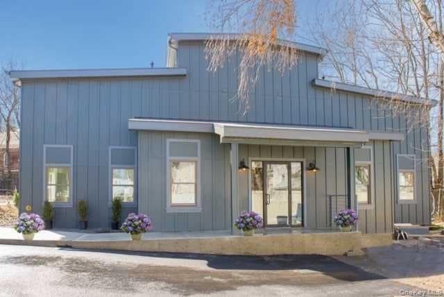 property at 121 Rombout Ave