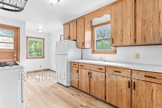 83 Winona St E in St. Paul, MN - Building Photo - Building Photo