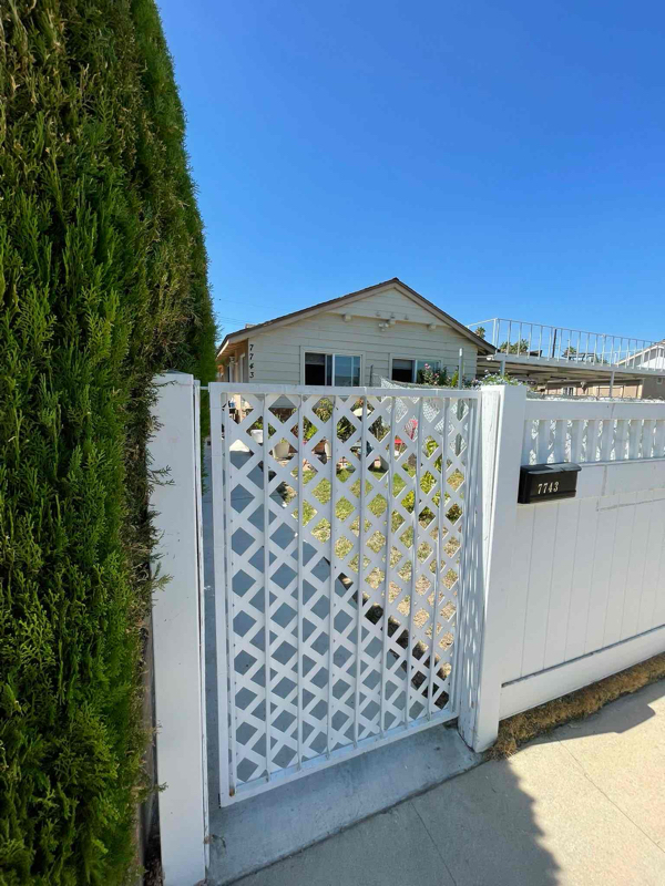 property at 7743 N Eton Ave