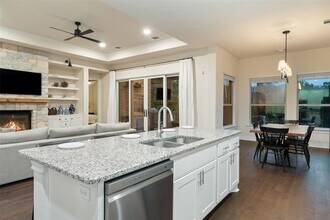 624 Anfield Cir in Austin, TX - Building Photo - Building Photo