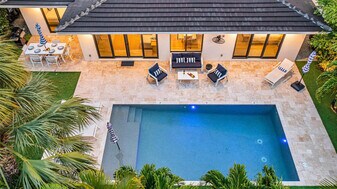 2205 SE 19th St in Fort Lauderdale, FL - Building Photo