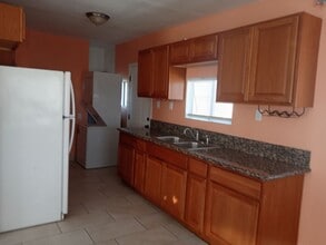 6692 Clare Ave in Twentynine Palms, CA - Building Photo - Building Photo