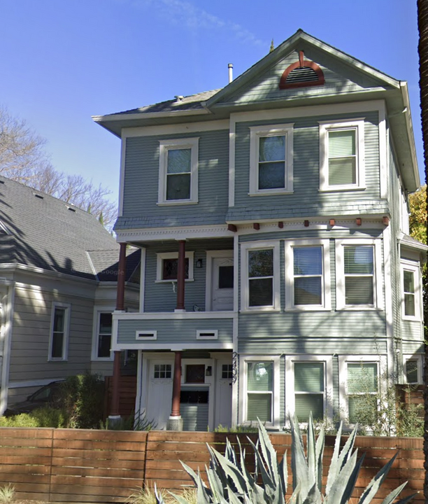 2409 I St, Unit C in Sacramento, CA - Building Photo