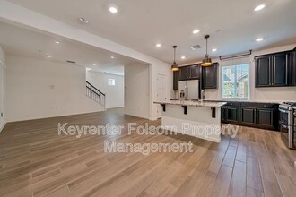 3057 Bernini Pl in Roseville, CA - Building Photo - Building Photo