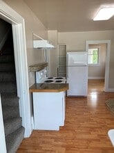 2717 Mill Ave in Bellingham, WA - Foto de edificio - Building Photo