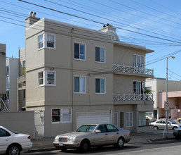 2701 Judah St in San Francisco, CA - Building Photo - Building Photo