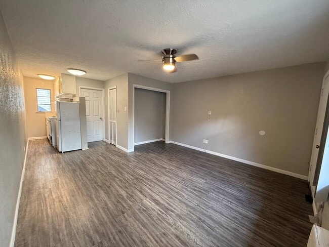 property at 2501 Yoakum Blvd