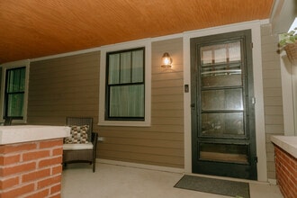 608 N Emerson Ave in Indianapolis, IN - Foto de edificio - Building Photo
