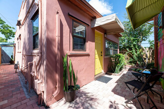 17 S L St in Lake Worth Beach, FL - Building Photo - Building Photo