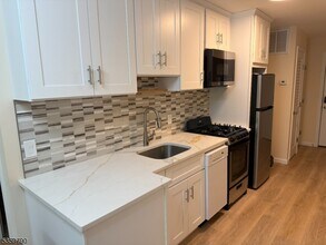 3 Jackson Hole in Vernon, NJ - Building Photo - Building Photo