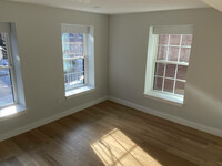 16 Fleet St, Unit 9 in Boston, MA - Building Photo - Building Photo