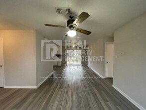 100 Lazy H Ln in Warner Robins, GA - Building Photo - Building Photo