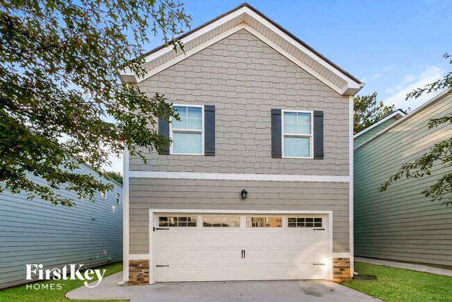 property at 28 E Newnan Rd