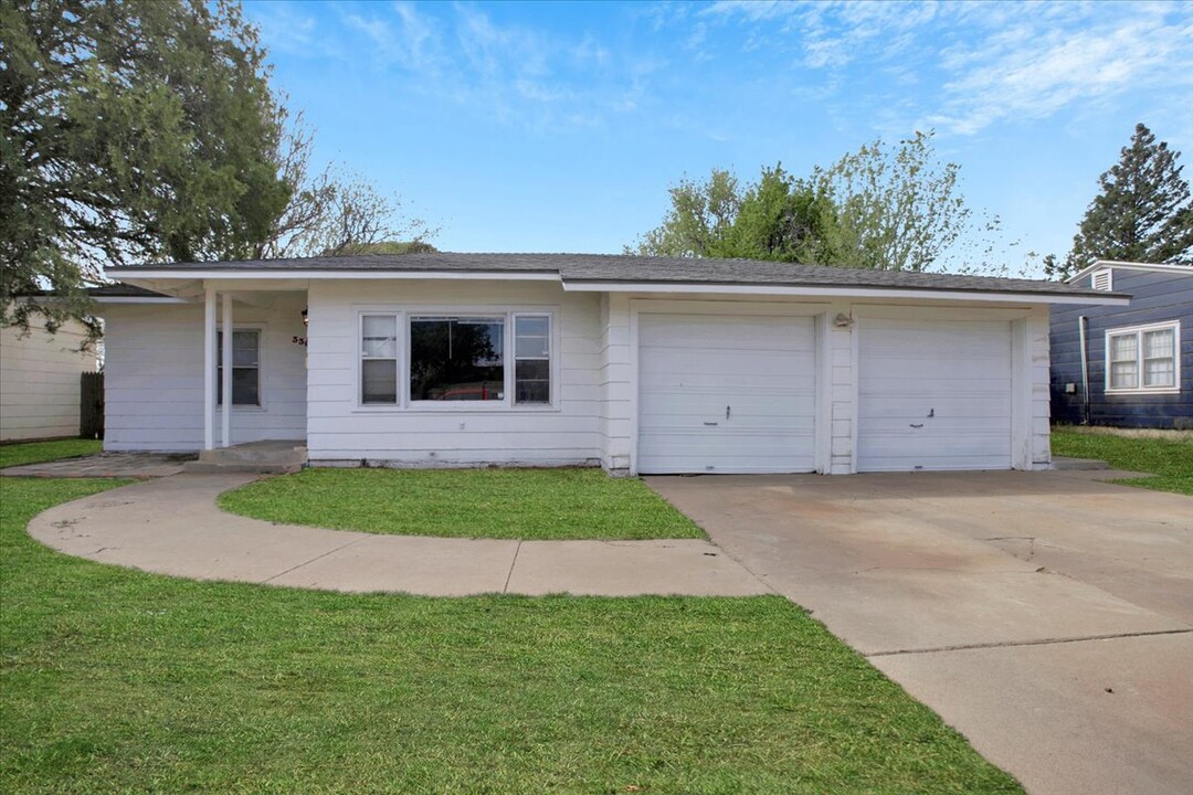 3309 31st St in Lubbock, TX - Building Photo