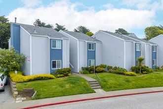 Villages at Pacifica in Pacifica, CA - Building Photo - Building Photo