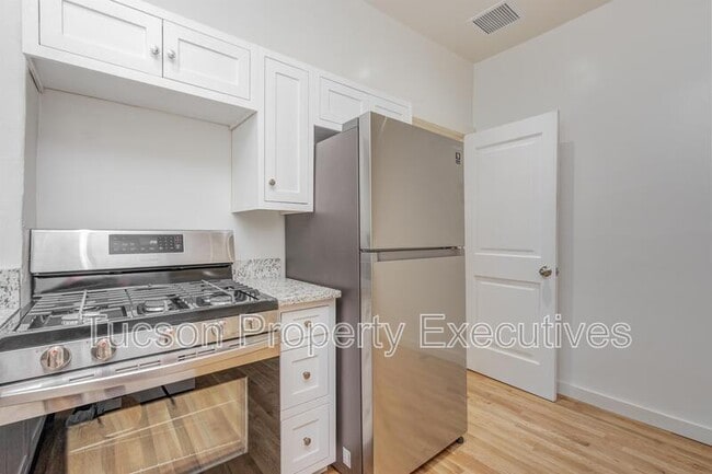 71 W Simpson St in Tucson, AZ - Building Photo - Building Photo