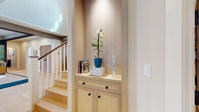 750 B Ave in Coronado, CA - Building Photo - Building Photo