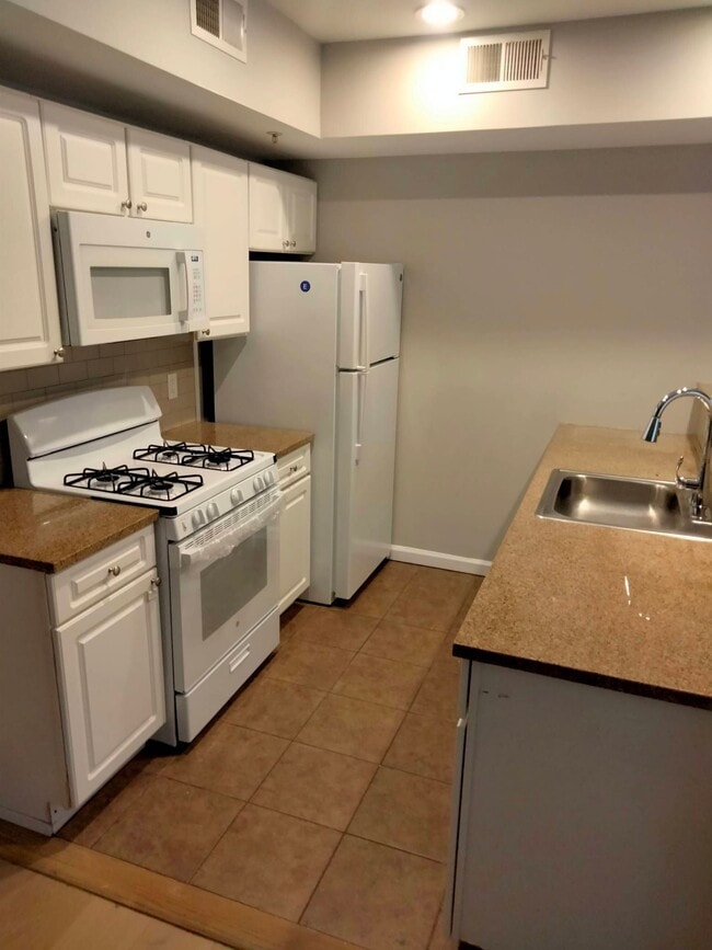 property at 52 Imlay St