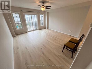 155 Highland Crescent in Kitchener, ON - Building Photo - Building Photo