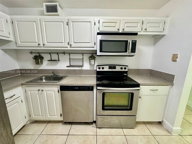 property at 1800 Sans Souci Blvd