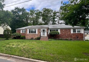 514-516-516 Carmine Ave in South Plainfield, NJ - Building Photo