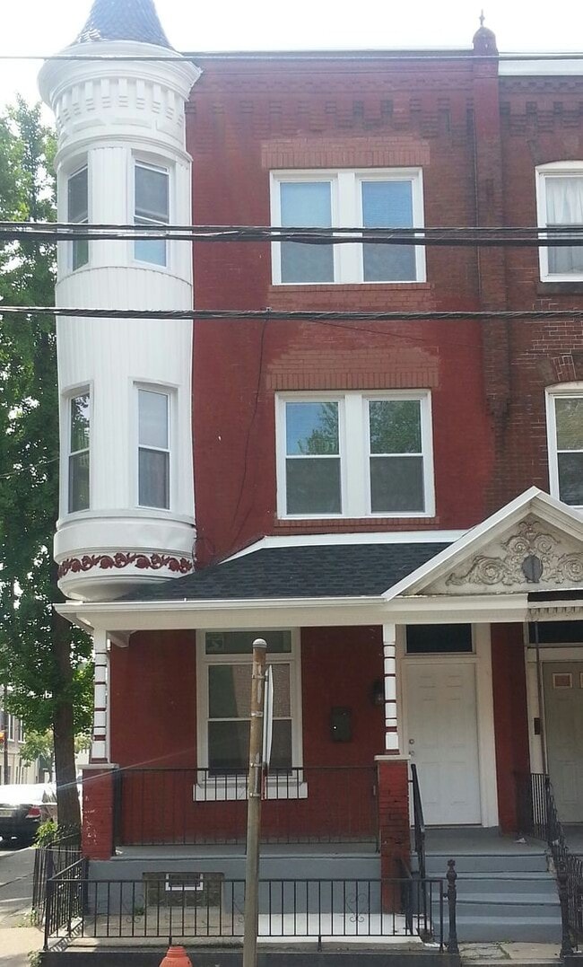 500 N 39th St in Philadelphia, PA - Building Photo - Building Photo