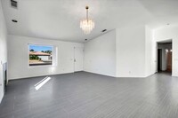 31480 Cll Jessica in Thousand Palms, CA - Foto de edificio - Building Photo