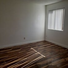 4124 Parker Ave in Bakersfield, CA - Building Photo - Building Photo