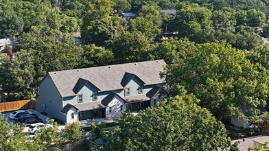 561 S 2nd Ave in Stephenville, TX - Building Photo - Building Photo