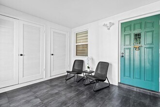 3791 NW 84th Ave, Unit 1F in Sunrise, FL - Building Photo - Building Photo