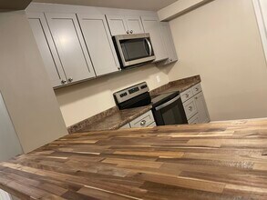 3305 Union St, Unit 3305 Union - Apt #3 in North Chili, NY - Foto de edificio - Building Photo