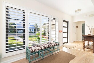 328 N Lakeside Dr in Lake Worth Beach, FL - Building Photo - Building Photo