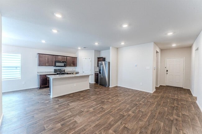 317 Lily Pond Trl in San Marcos, TX - Building Photo - Building Photo