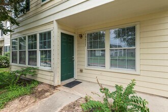 19511 Fletcher Way Dr in Houston, TX - Building Photo - Building Photo