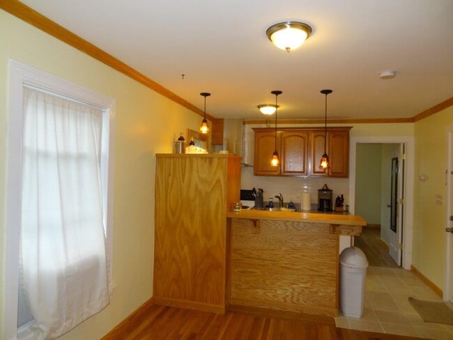 23 Andrew St, Unit 1 in Cambridge, MA - Foto de edificio - Building Photo