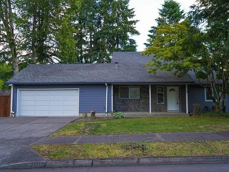 31110 SW Wallowa Ct in Wilsonville, OR - Building Photo