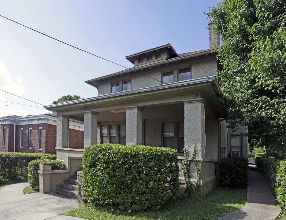 604 E 4th St in Chattanooga, TN - Foto de edificio