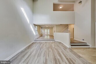 12004 Montrose Village Terrace in Rockville, MD - Building Photo - Building Photo