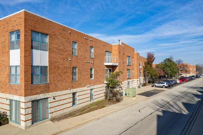Kirchoff Meadows in Rolling Meadows, IL - Foto de edificio - Building Photo