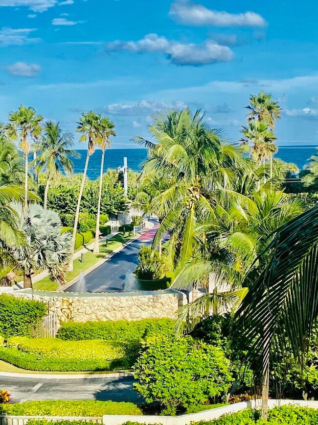 property at 5049 N Hwy A1A