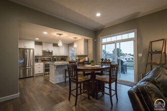 7616 SW Lowell Ln in Topeka, KS - Building Photo - Building Photo